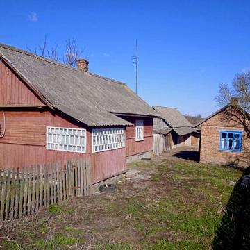 Земля та будинок близько кордону Угринів-Долгобичув
