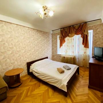 Квартира на левом берегу