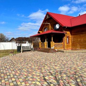 Будинок з бруса в 7-ми км від м. Вараш