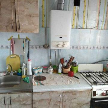 Продам 1 комн 2 минуты ходьбы до Освобождения.