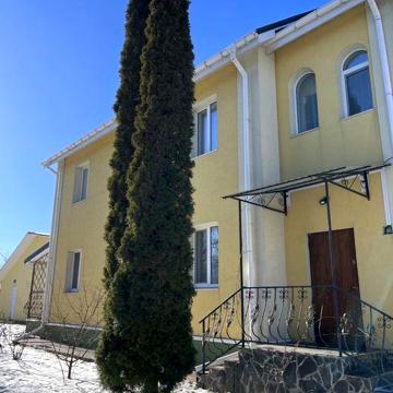 Продам будинок Лукавиця !