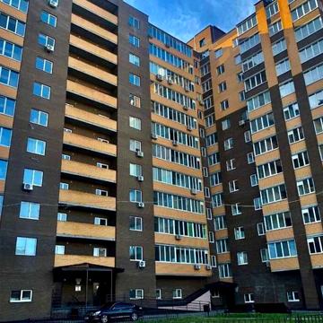 Простора квартира в центрі за драм.театром ЖК Резиденція