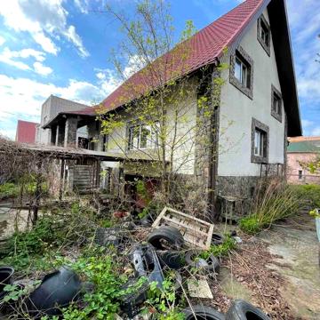 Продаж житлового будинку в м.Бровари, вул.Лугова, 10,без %