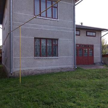 Продам 2 будинки, господарство