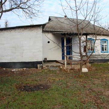 Дача з ділянкою біля заповідника (риболовля, пасіка, природа)