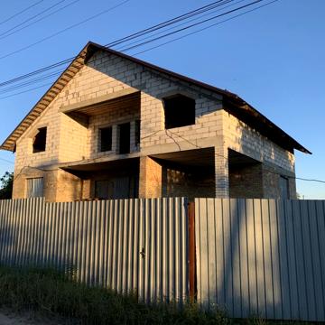 Будинок 300м2, 15 соток ділянка