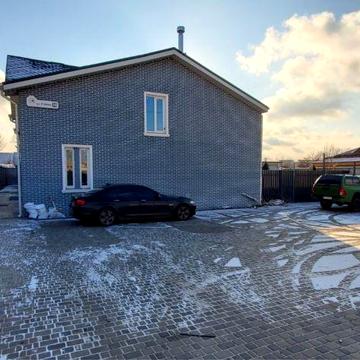 Продам двухэтажный котедж по адресу 12 Апреля 35