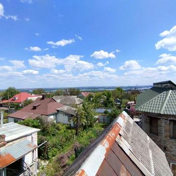 Продам пол дома в районе просп. Гагарина, ДИИТ.