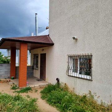 Продам трехэтажный Дом в Корабельном (р-н Жукова)