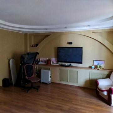 Авіаційна вул., 3