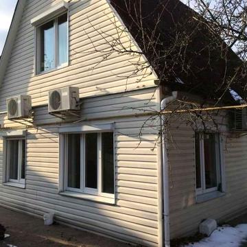 Продаж садового будинку та землі в с.Забуччя Київської обл 61400$