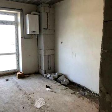 Терміново! Терміново! Одно кімнатна в зданому будинку, низ ринку