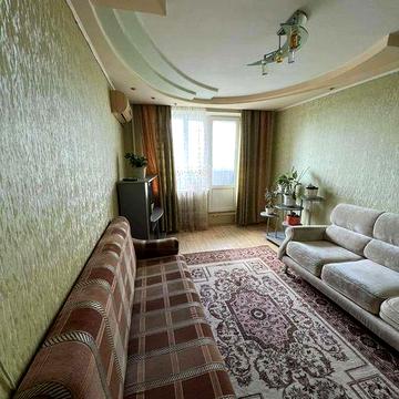 Сдам 2-ух комнатную квартиру возле метро Студенческая 2-е секунды!