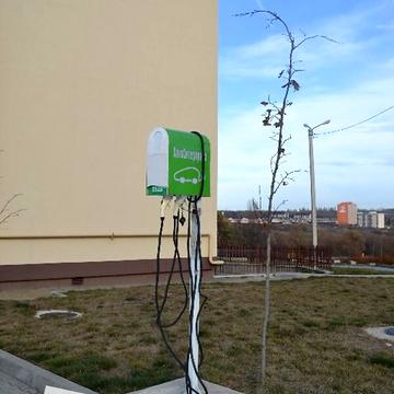 Продаж 1к Квартира Озерна вулиця