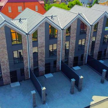 Продаж Таунхаусів Дуплексів Будинків в Петропавлійській Борщагівці