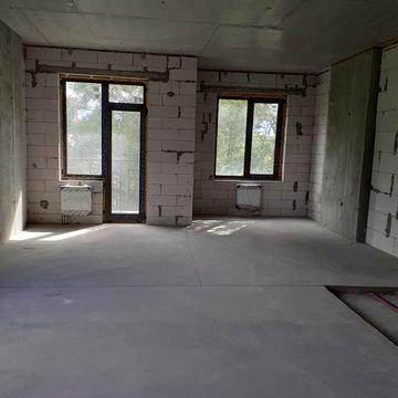 Продам 1 ком. квартиру  в Куликовском пер.