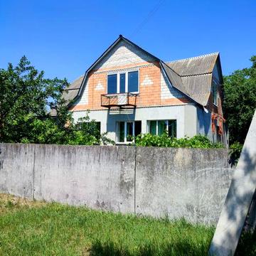 Продам будинок 45 км. від Києва Броварський район добротний