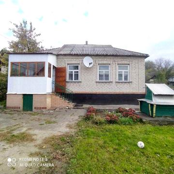 Будинок понад річечкой. м. Богуслав