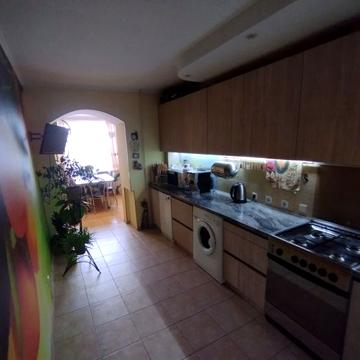 Продається чудова 4кімнатна квартира на Поділлі. ЖК Поділля