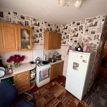Продам 1 комн. квартиру, 5/5, пл. 37 кв.м