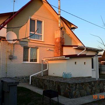 Продам хороший дом в городе Остер, Черниговская область.