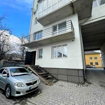 2 рівнева 4 кімнатна 110 м² ЦЕГЛЯНА квартира вул Бродівська 13,