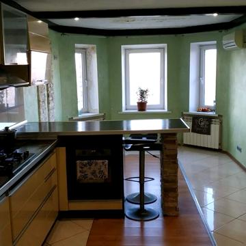 Продам 2-х комн.кварт. студия центр ЖК фортэчна вежа