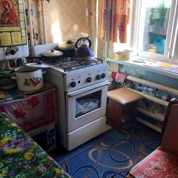 Продам 1 ком. квартиру в пгт Эсхар