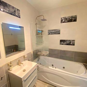 ЖК Времена Года. Кухня-студия 39м2. Евроремонт.