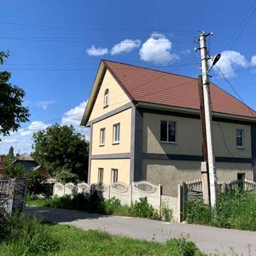Продам  2эт. дом 186 кв м  От Харькова 16 км , Южный !