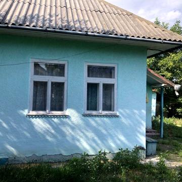 Продається будинок з земельною ділянкою 13 соток