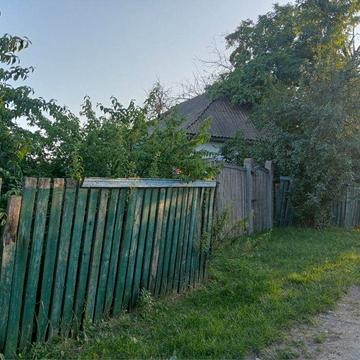 Продаж будинку