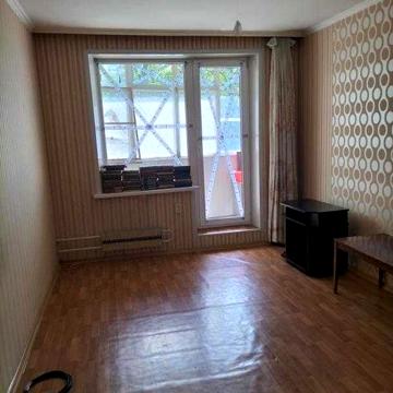 Впервые продам 2к.кв. недалеко от метро по ул.Гв Широнинцев.