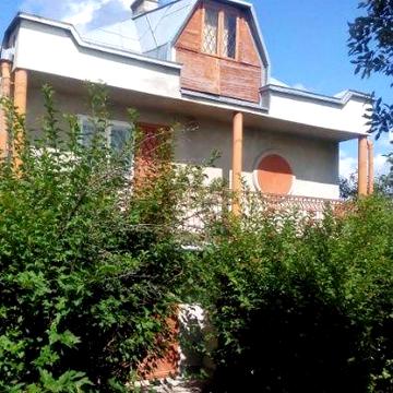 Продаж дачного будинку поблизу Трускавця