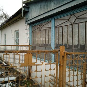 Продам дом 100 кв (10*10)на участке 6 соток.