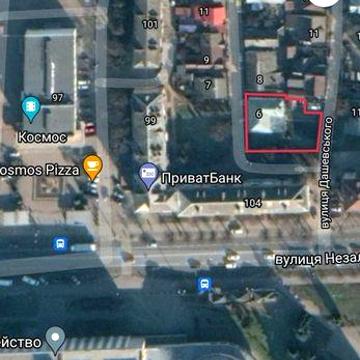 Продається багатоквартирний будинок з земельною ділянкою в центральні
