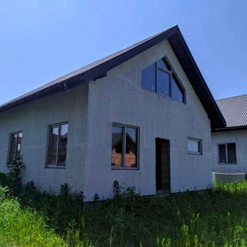 Будинок в передмісті столиці!