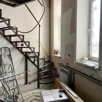 Продам 1 комнатную квартиру.Холодная гора.