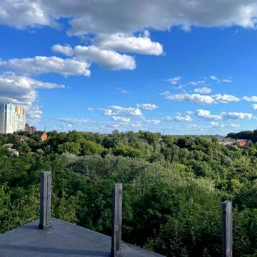 Ексклюзивна пропозиція, панорамний вигляд і вихід в Голосіївський парк
