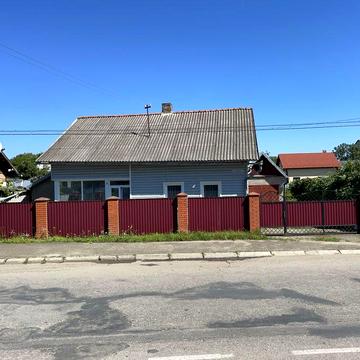 Продам будинок в центральній частині міста