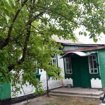 Продам будинок і ділянку