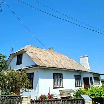 Продам 2-х поверховий будинок