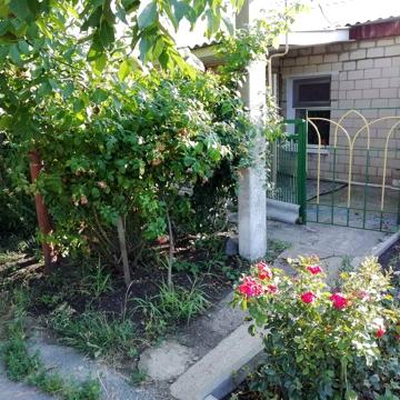 Продам дом, ( пол дома)