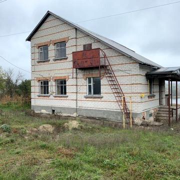 Продам дом 200м²  недалеко от города