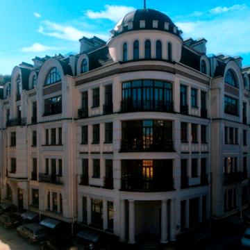 Продажа квартиры  на Воздвиженской 48, 106 м.кв