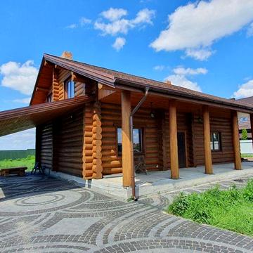 Продаю деревяний будинок 200кв