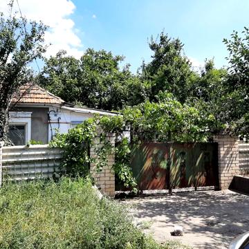 Продаж будинку з ділянкою землі в Варварівці. ц9