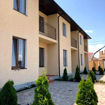 Продам Таунхаус в Лесках.