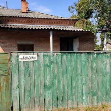 Продам 2-х комнатную квартиру ЖЕКовского типа