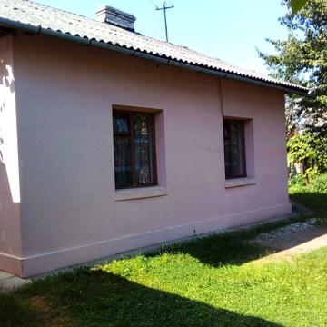 продається будинок 3 кімнати